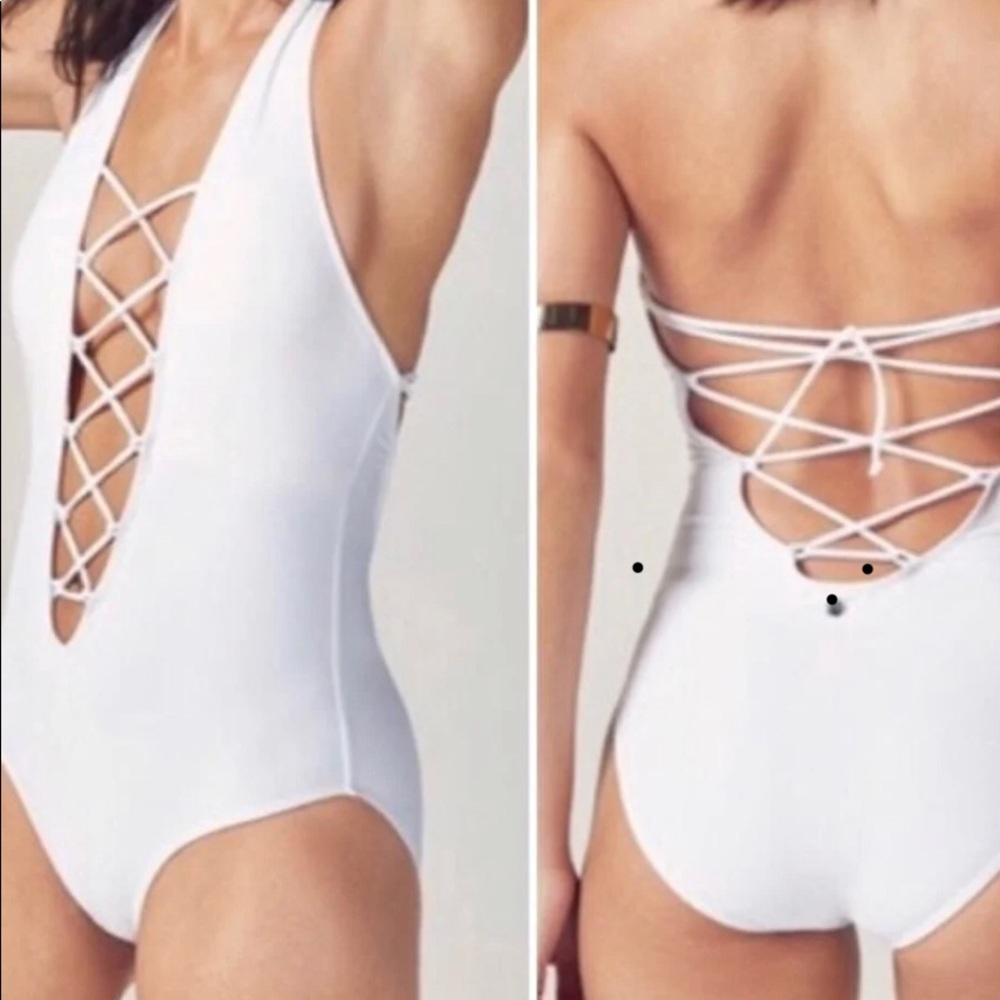 new size white medium no returns